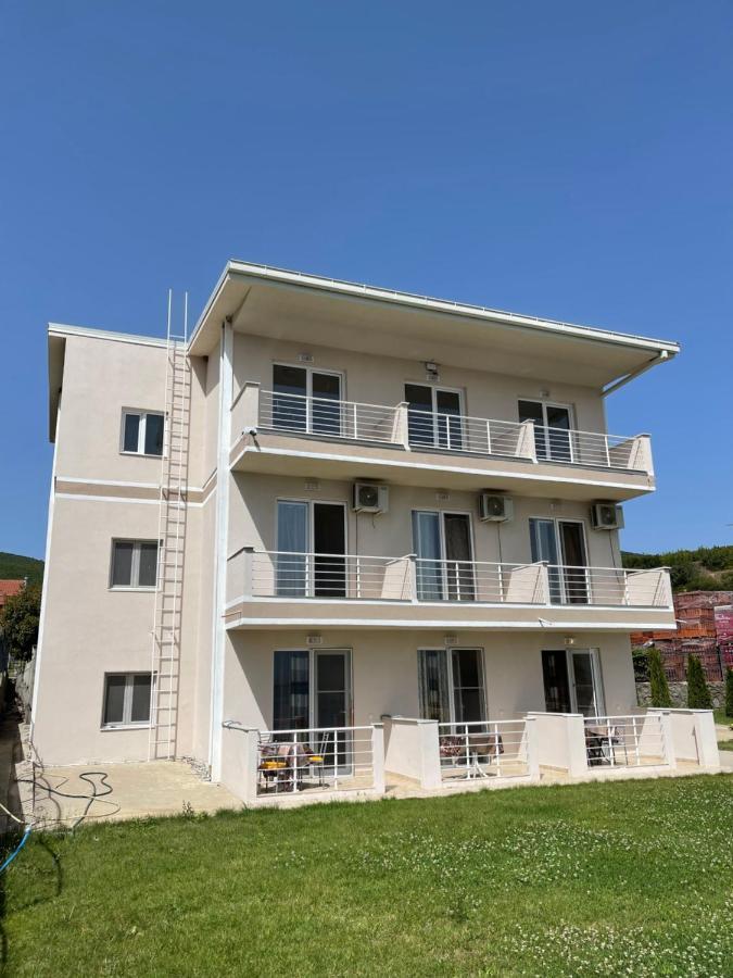 Sunrise Apartments And Studios Dojran Экстерьер фото