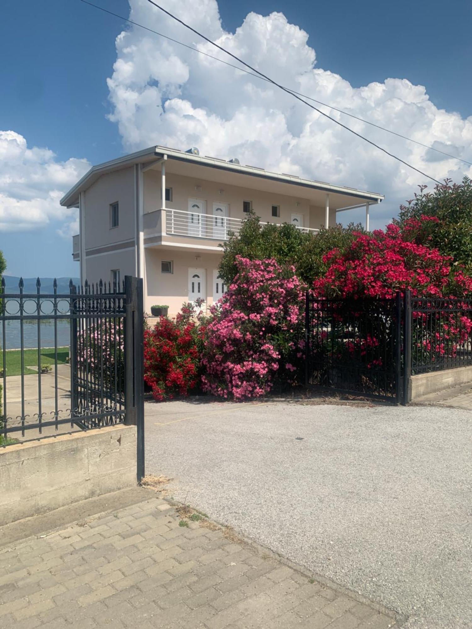 Sunrise Apartments And Studios Dojran Экстерьер фото